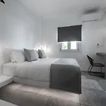 Aparthotel Manesis 4*