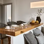 Aparthotel Manesis 4*