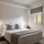 Manesis Aparthotel Pollonia