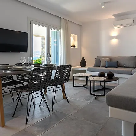 Manesis Lägenhetshotell Pollonia