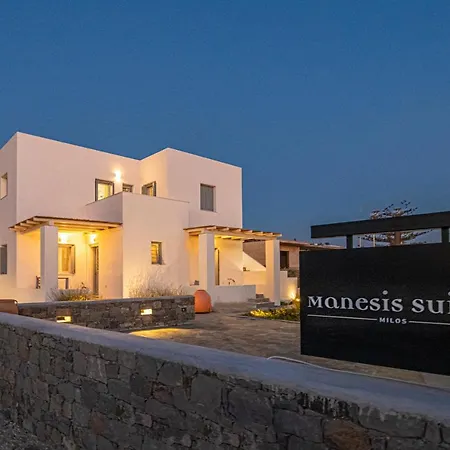 Lägenhetshotell Manesis 4*