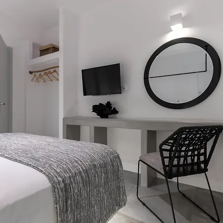 Lägenhetshotell Manesis Pollonia