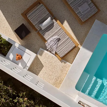 Manesis 公寓式酒店