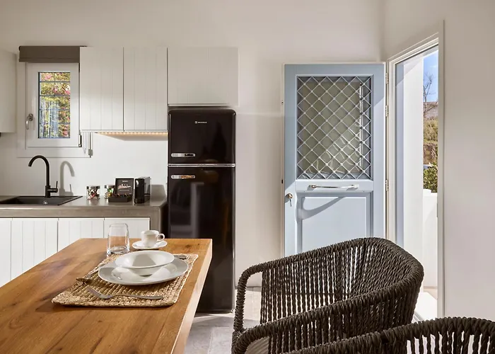 公寓式酒店 Manesis 阿波罗尼亚