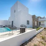 Ξενοδοχείο με διαμερίσματα Manesis 4*