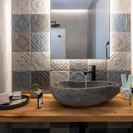 Manesis アパートホテル ポロニア