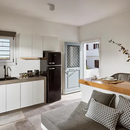 Апарт-отель Manesis 4*