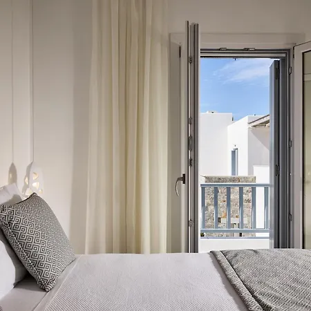 Manesis 4* Pollonia
