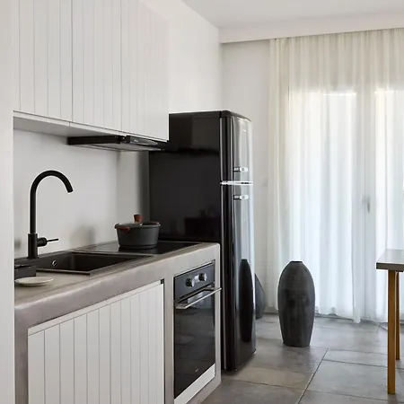 Апарт-отель Manesis 4*